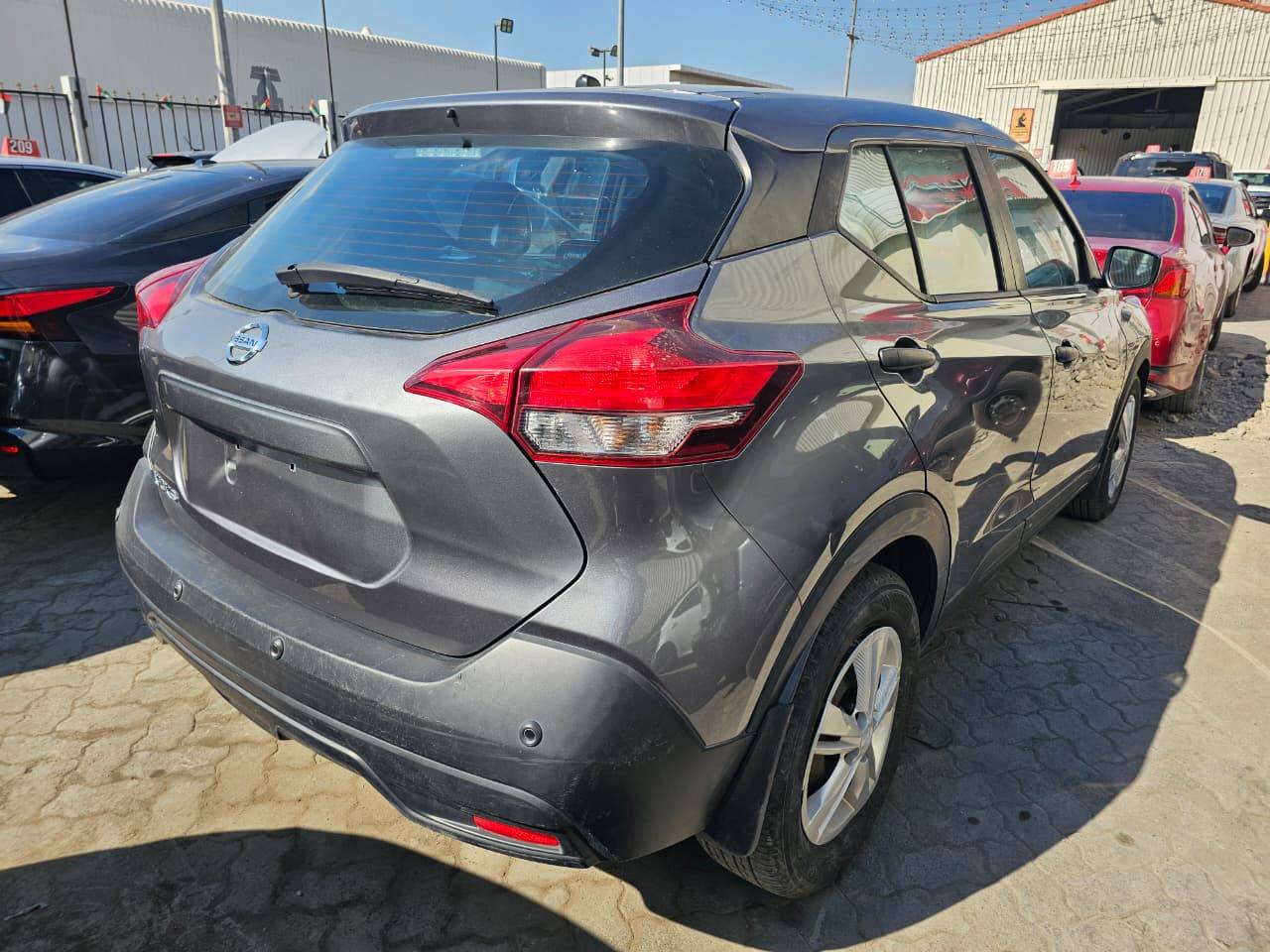 2020 NISSAN KICKS — 165617 Miles — Lot L575419 — Souq - Marhaba Auctions Used Cars - Image 5