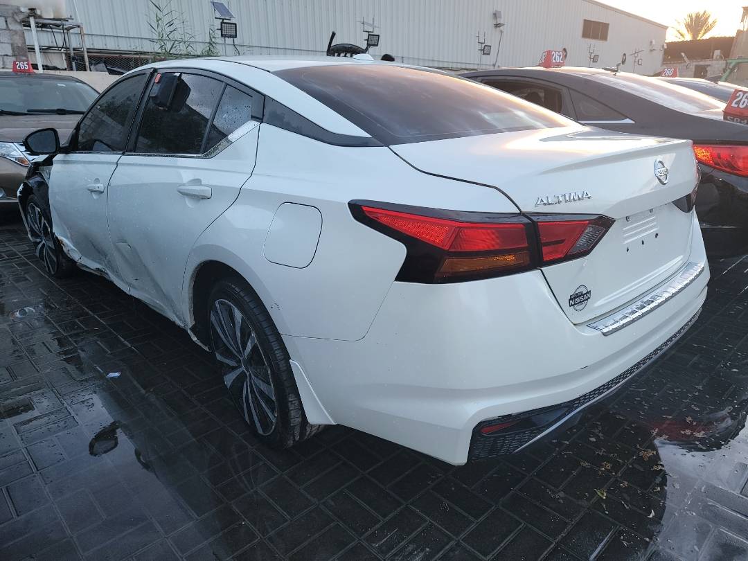 2019 NISSAN ALTIMA — 55171 Miles — Lot 223209 - Marhaba Auctions Used Cars - Image 3