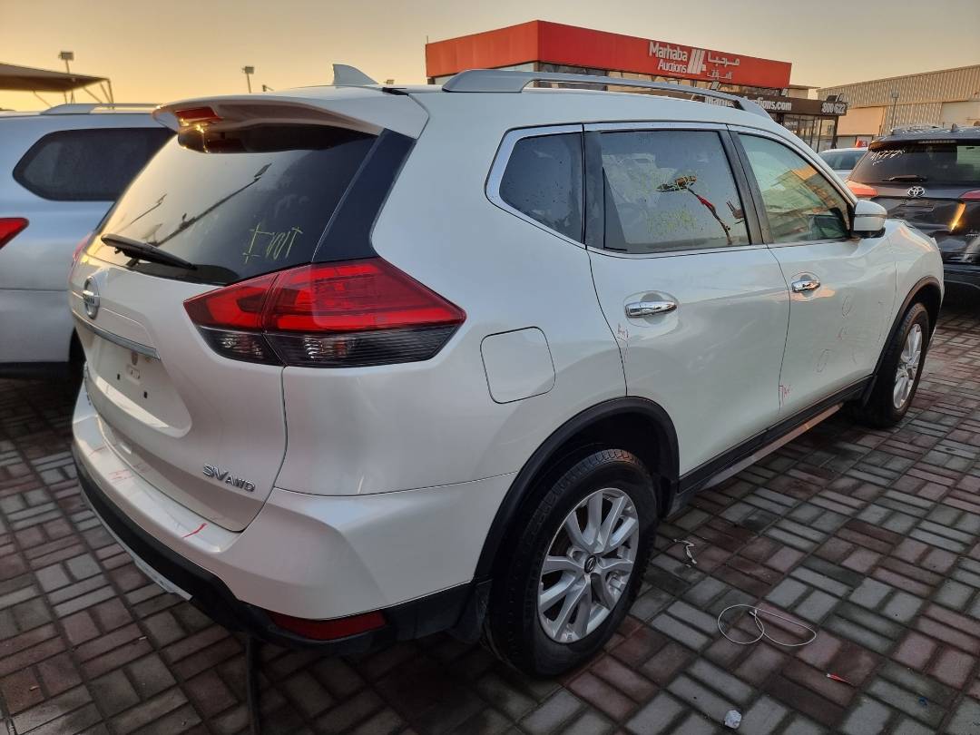 2017 NISSAN ROGUE — 161628 KM — Lot 125478 — Ind. 12 - Marhaba Auctions Used Cars - Image 5