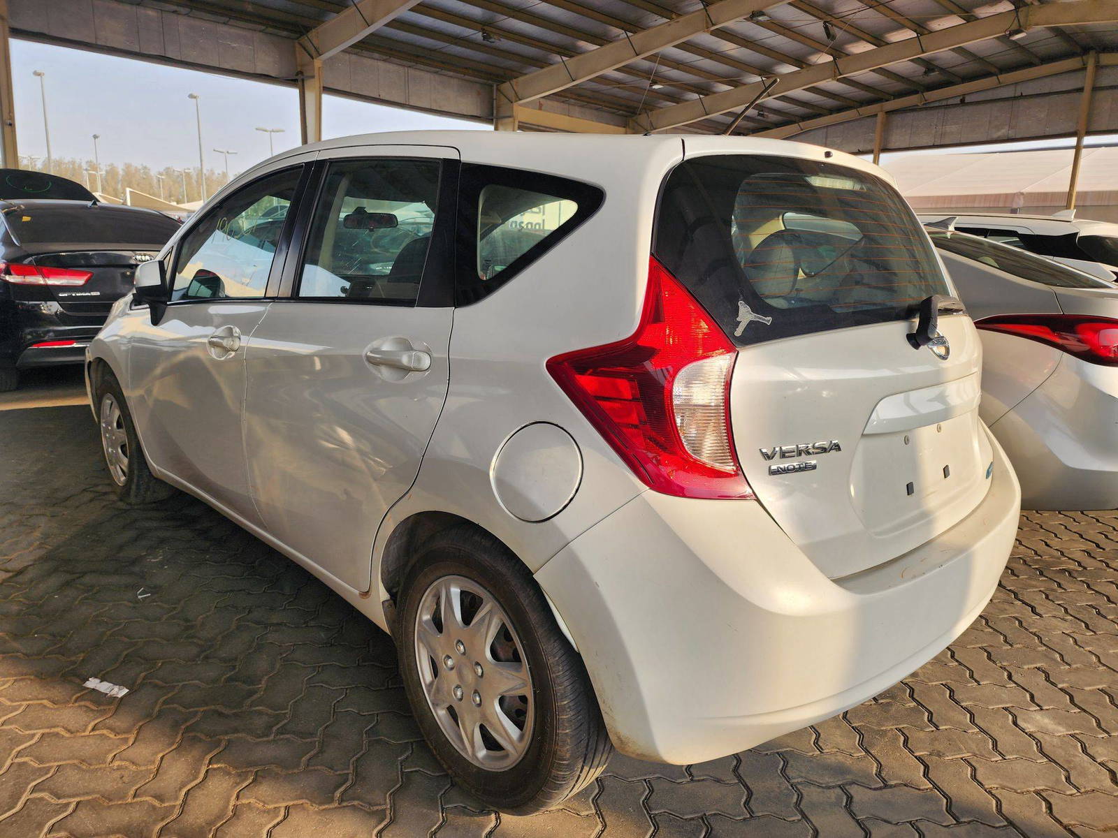 2014 NISSAN VERSA NOTE — 190501 Miles — Lot 79417 — Souq - Marhaba Auctions Used Cars - Image 3