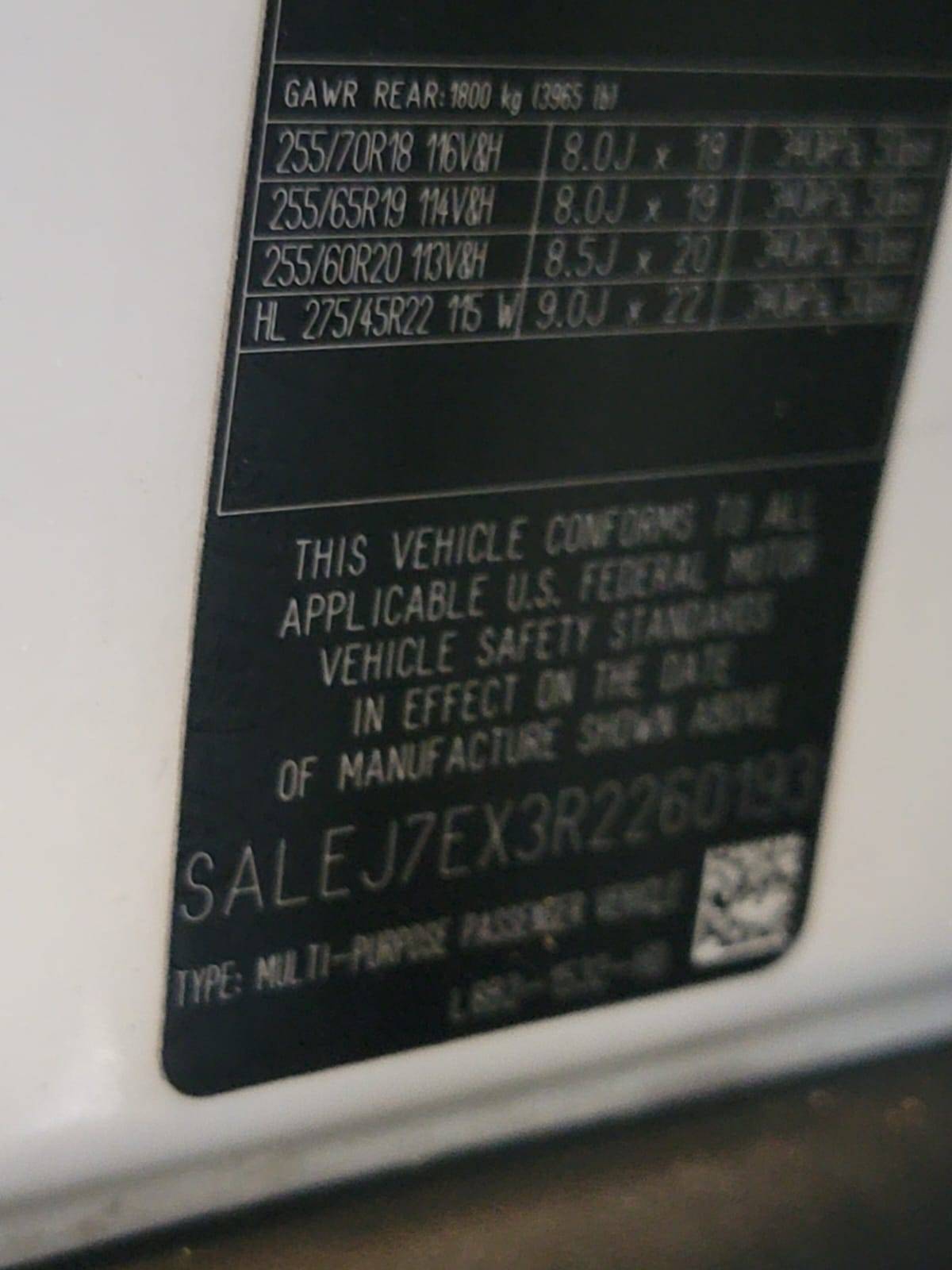 2024 LAND ROVER DEFENDER S — 66459 KM — Lot R2260193 — Main - Marhaba Auctions Used Cars - Image 11