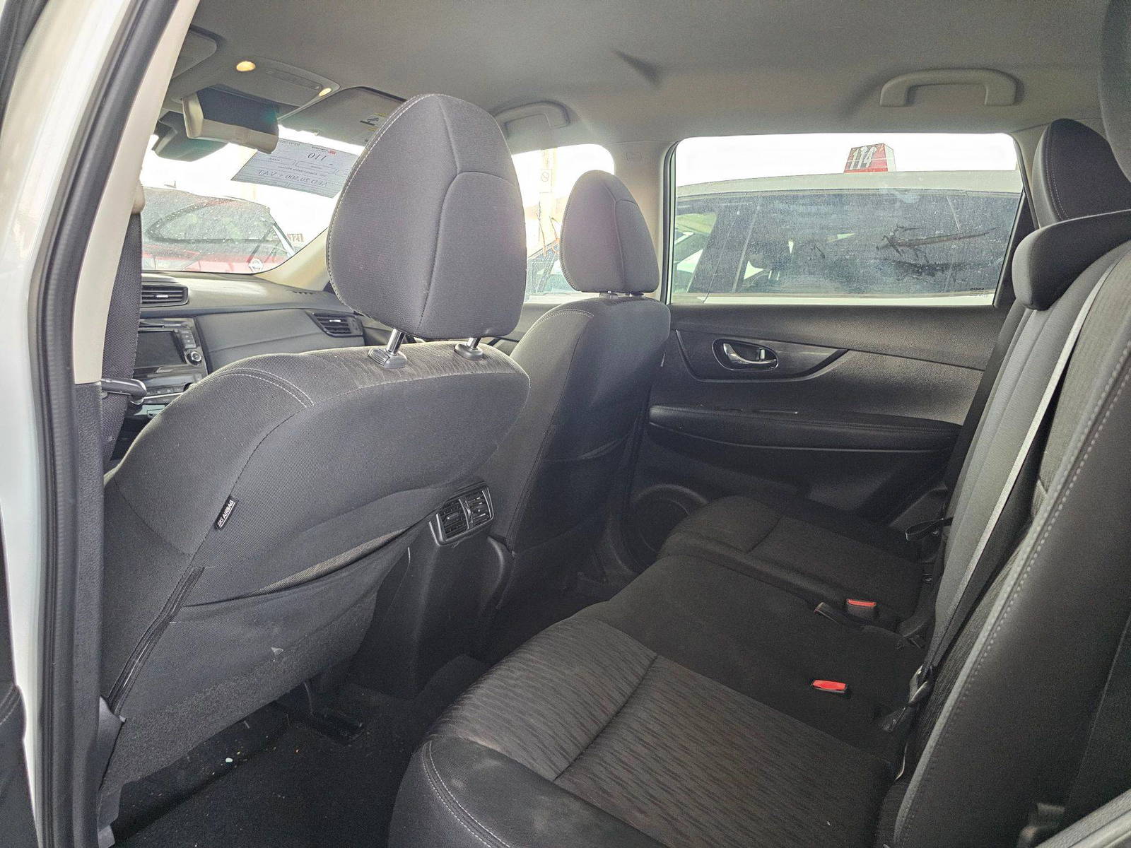 2020 NISSAN ROGUE — 151606 Miles — Lot 41810629 — Souq - Marhaba Auctions Used Cars - Image 6