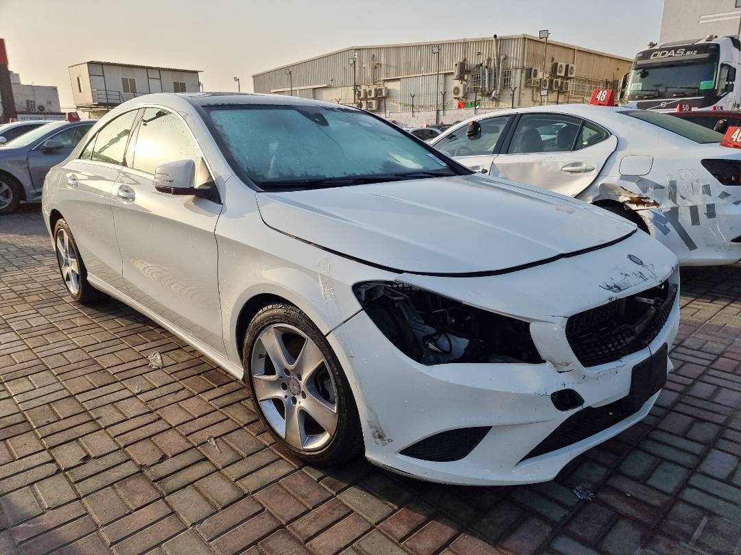2015 MERCEDES BENZ CLA 250 — 185997 Miles — Lot 215487 — Ind. 12 - Marhaba Auctions Used Cars - Image 3