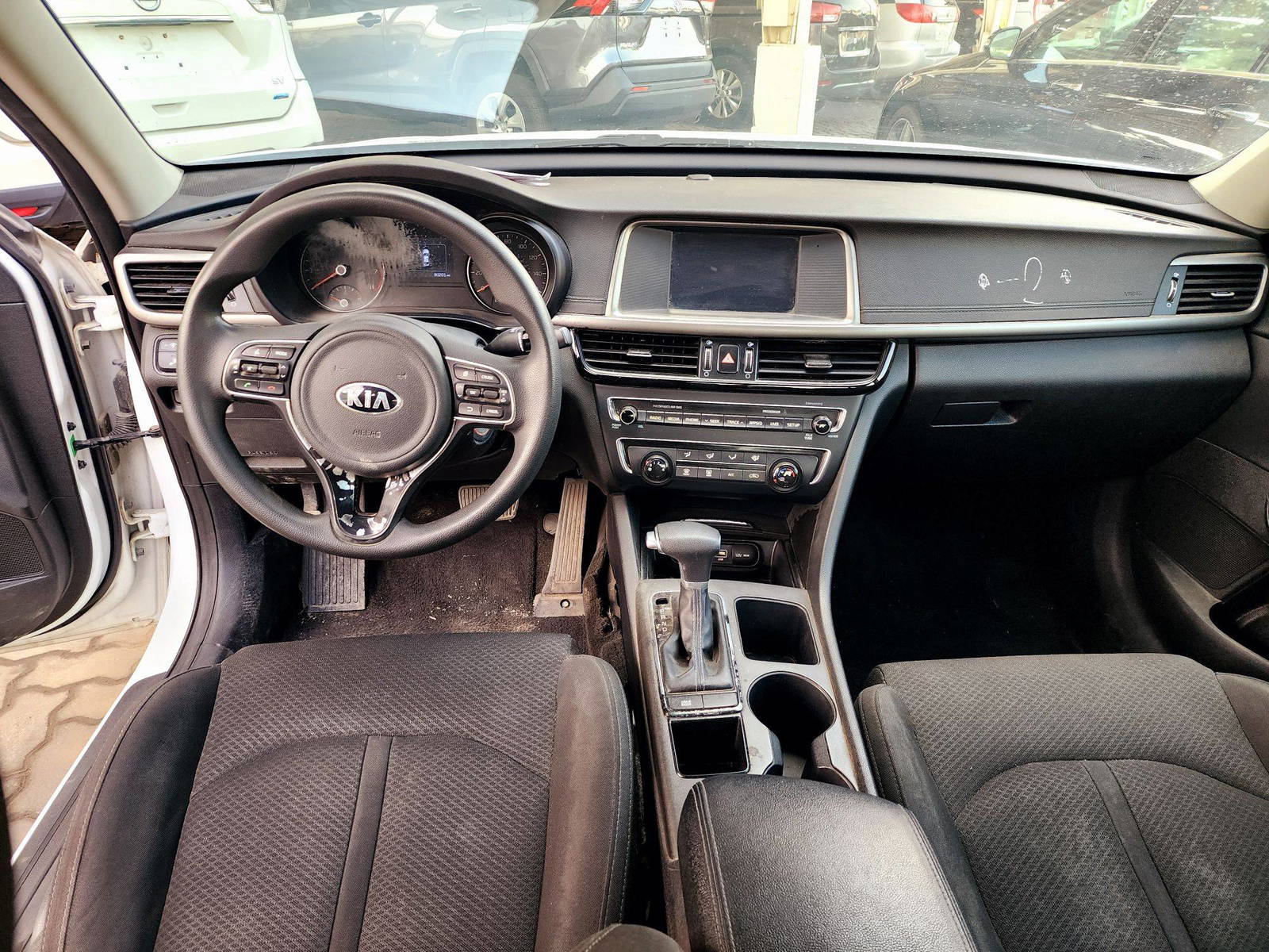 2018 KIA OPTIMA — 90201 Miles — Lot 9JG220949 — Souq - Marhaba Auctions Used Cars - Image 7