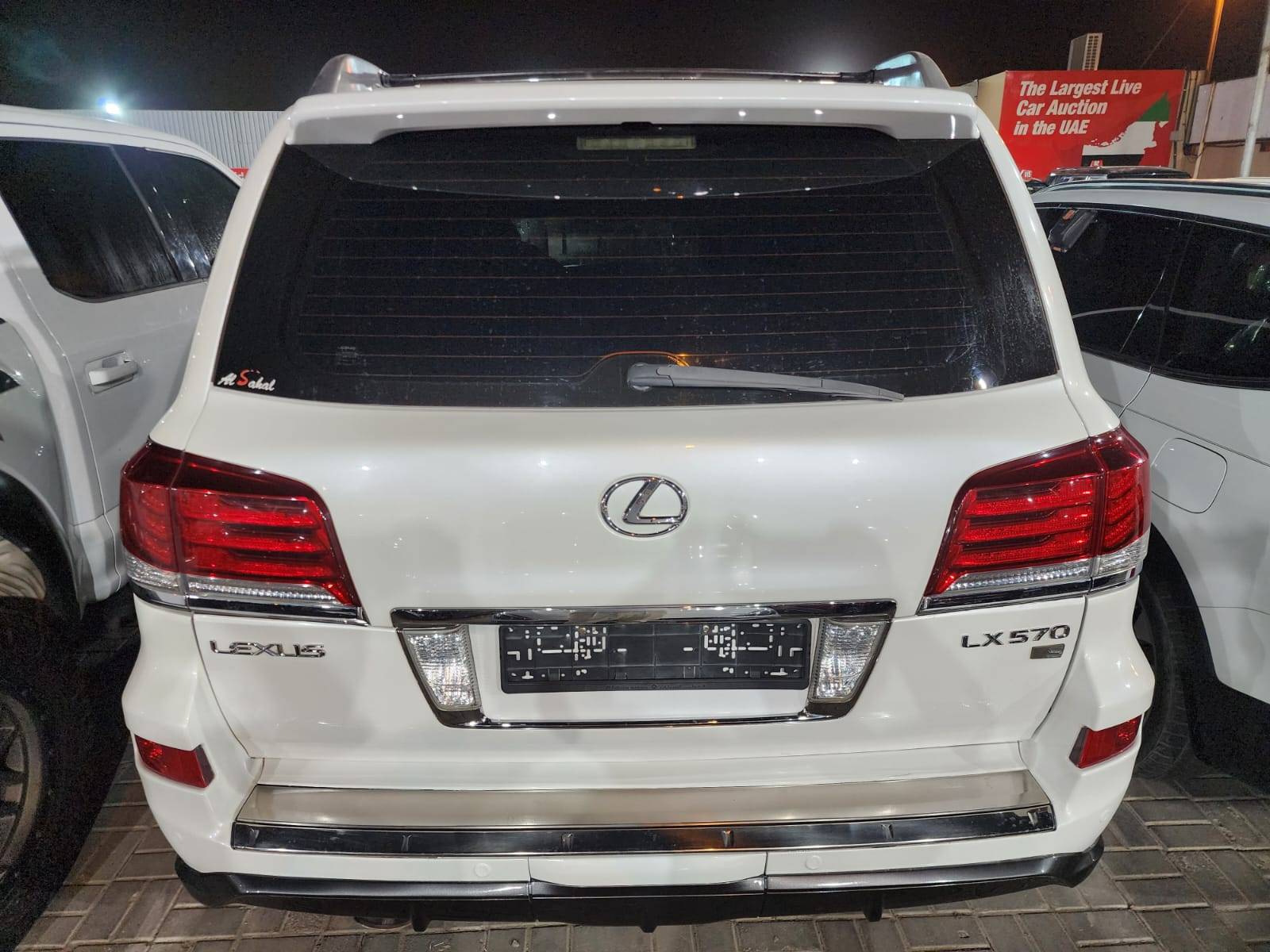 2012 LEXUS LX 570 — 349847 KM — Lot 084989 - Marhaba Auctions Used Cars - Image 9