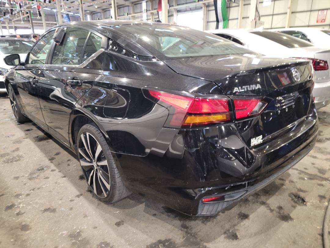 2019 NISSAN ALTIMA — 136489 Miles — Lot 148554 - Marhaba Auctions Used Cars - Image 3