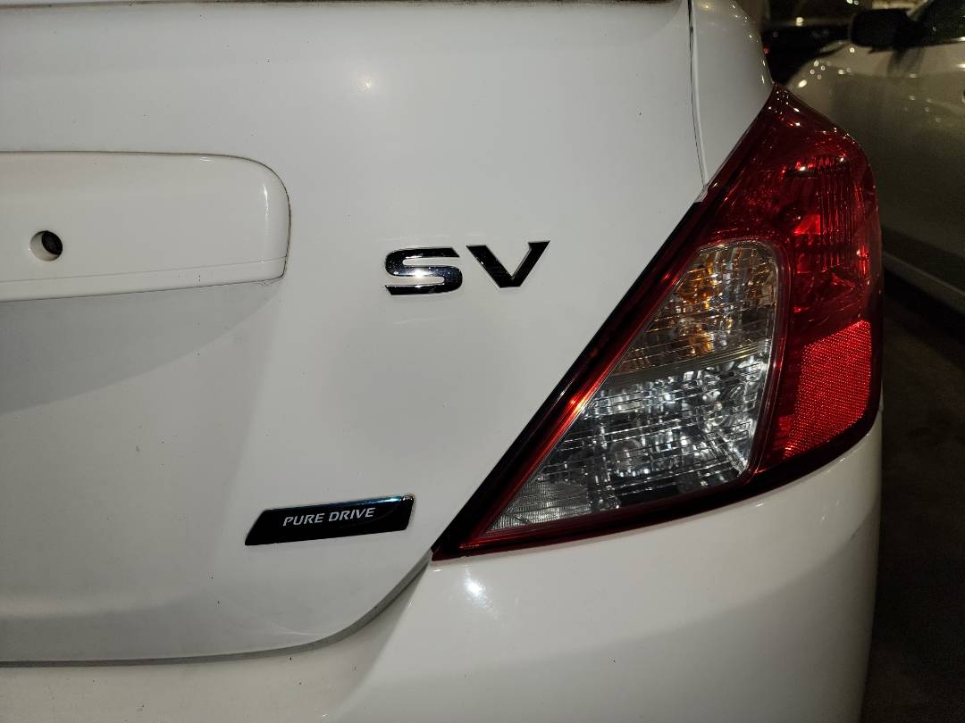 2015 NISSAN VERSA — 99481 Miles — Lot 68110513 - Marhaba Auctions Used Cars - Image 9