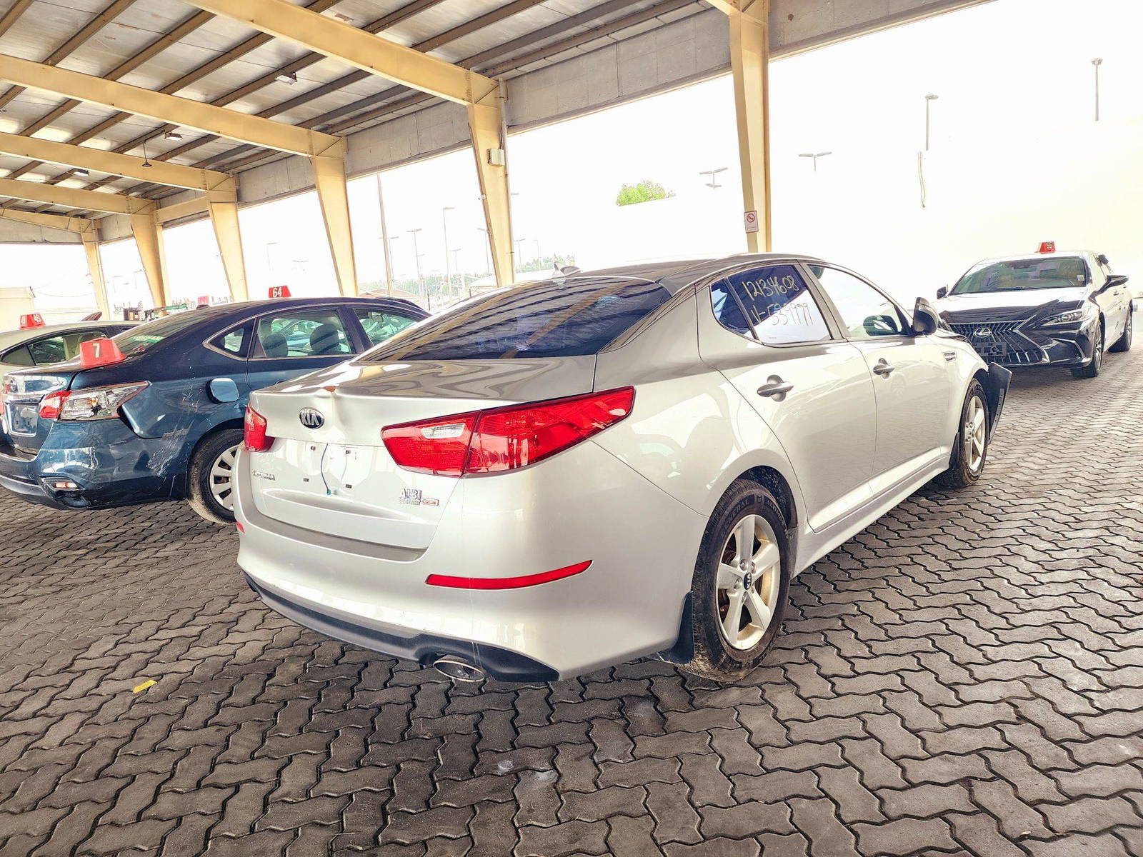 2015 KIA OPTIMA — 131023 KM — Lot 539979 — Souq - Marhaba Auctions Used Cars - Image 3