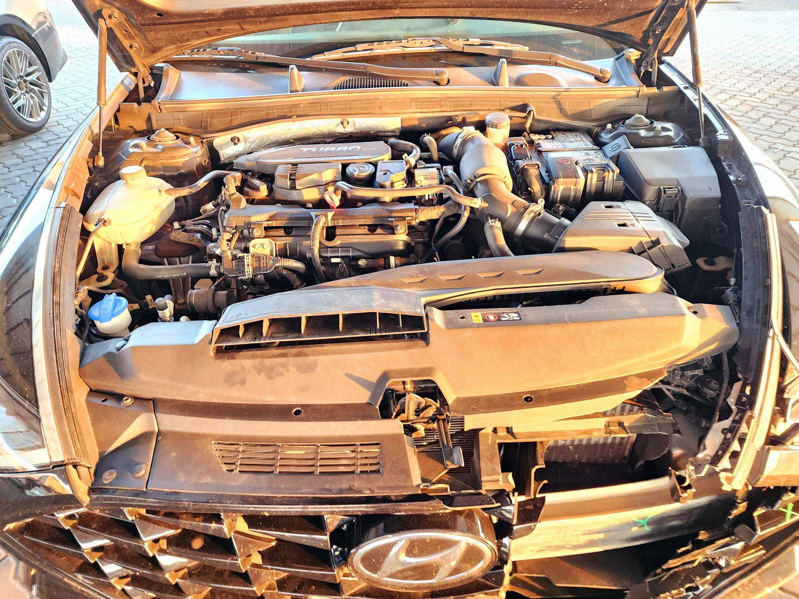 2020 HYUNDAI SONATA — 77902 Miles — Lot 75860534 — Souq - Marhaba Auctions Used Cars - Image 11
