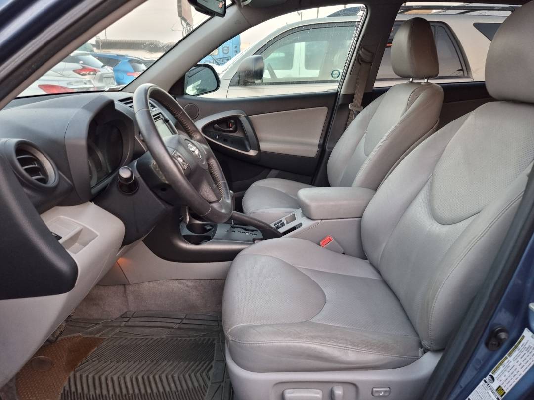 2012 TOYOTA RAV4 — 209233 KM — Lot 215487 — Ind. 12 - Marhaba Auctions Used Cars - Image 8