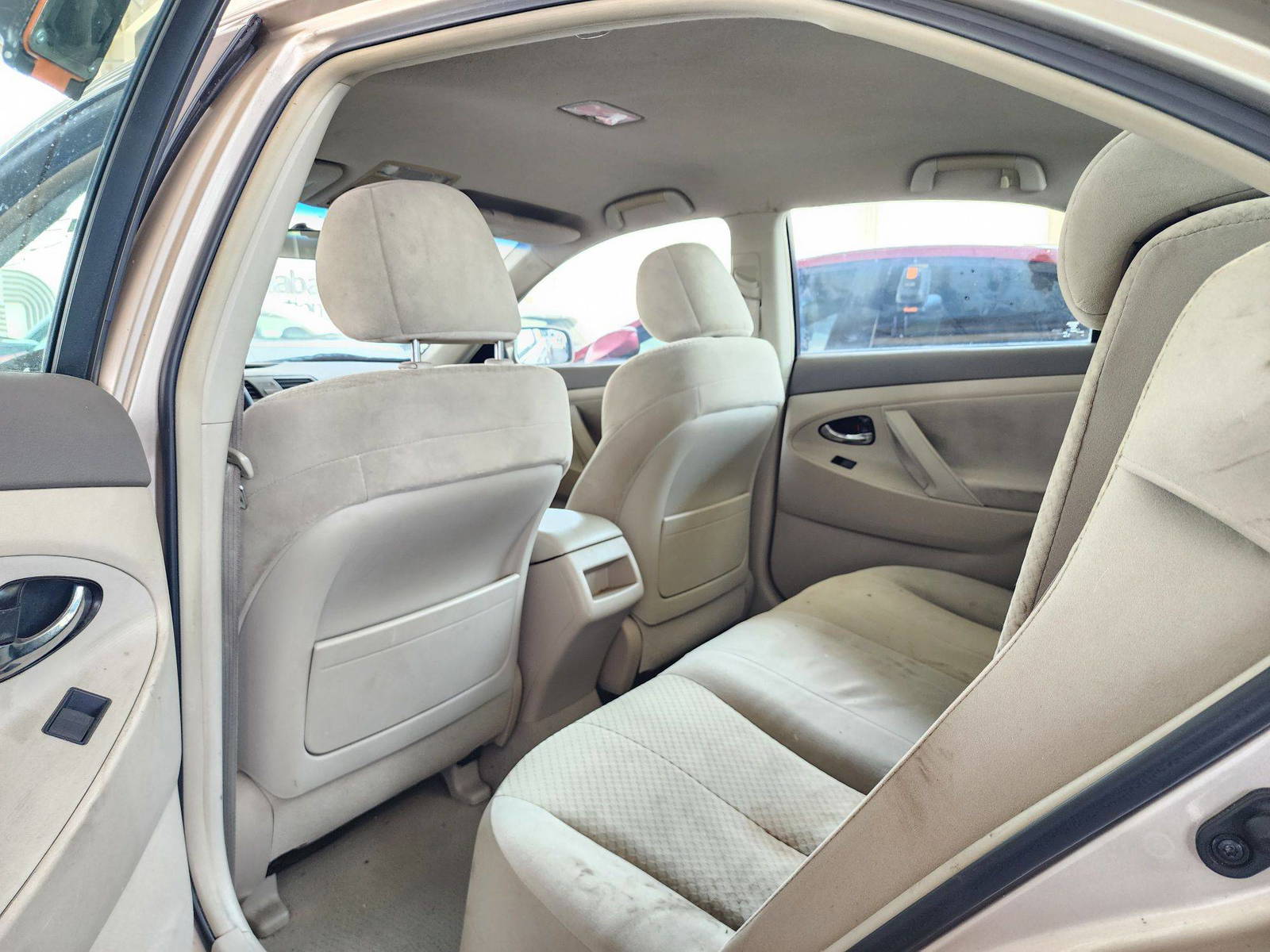 2008 TOYOTA CAMRY — 213629 Miles — Lot 207823 — Souq - Marhaba Auctions Used Cars - Image 6