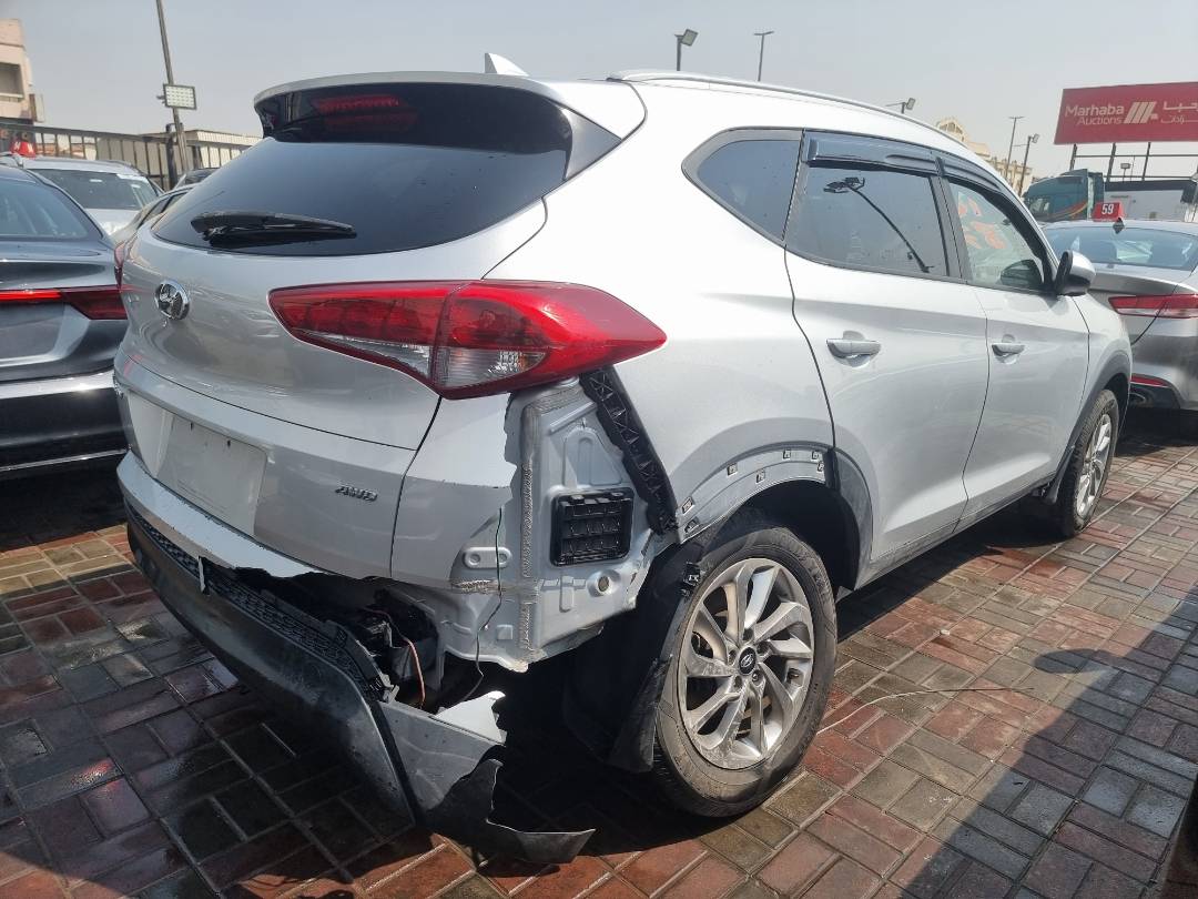 2018 HYUNDAI TUCSON — 126372 Miles — Lot 627785 — Main - Marhaba Auctions Used Cars - Image 6