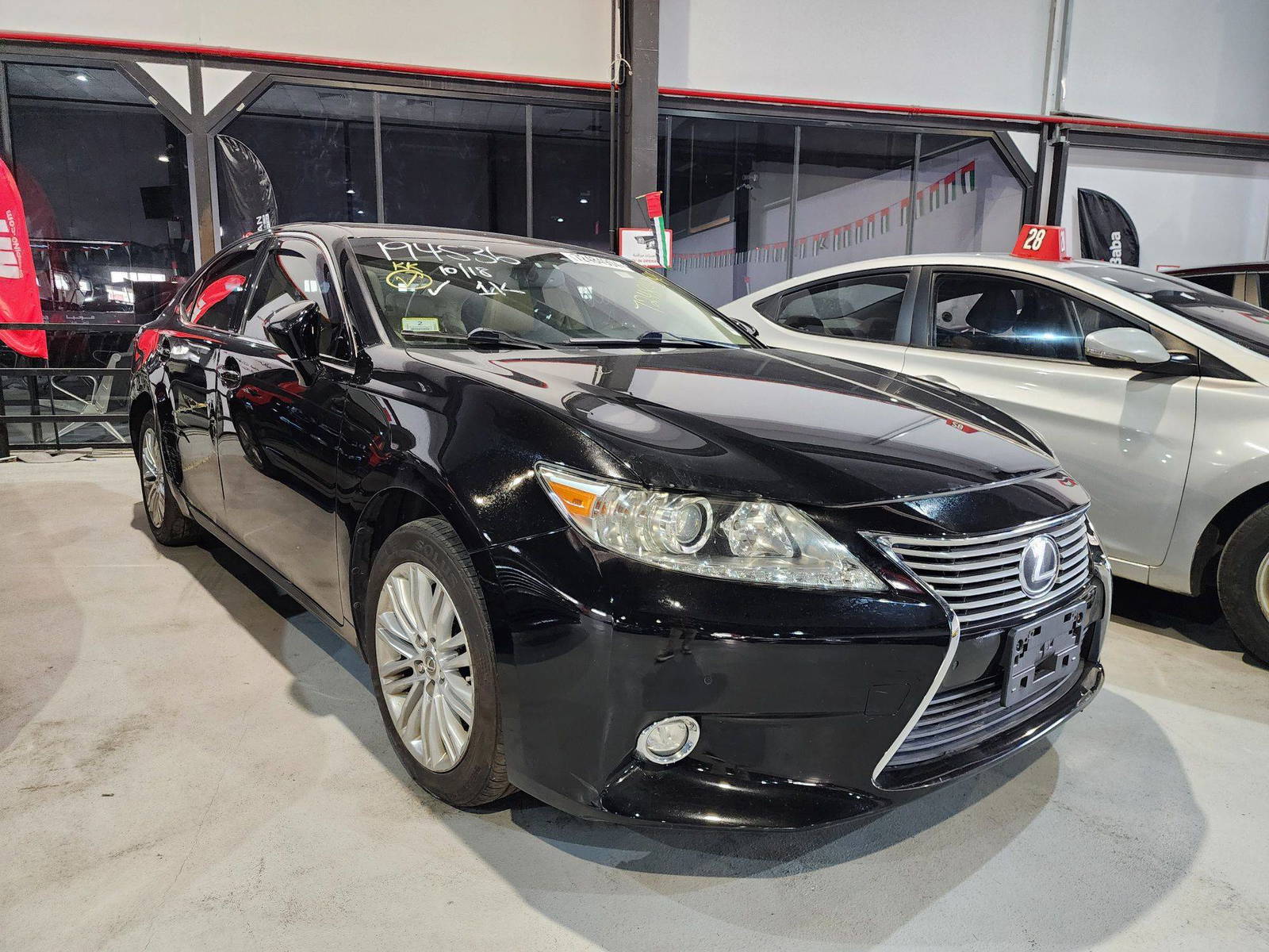 2015 LEXUS ES 350 — 129680 Miles — Lot 72484904 — Al Quoz - Marhaba Auctions Used Cars - Image 4