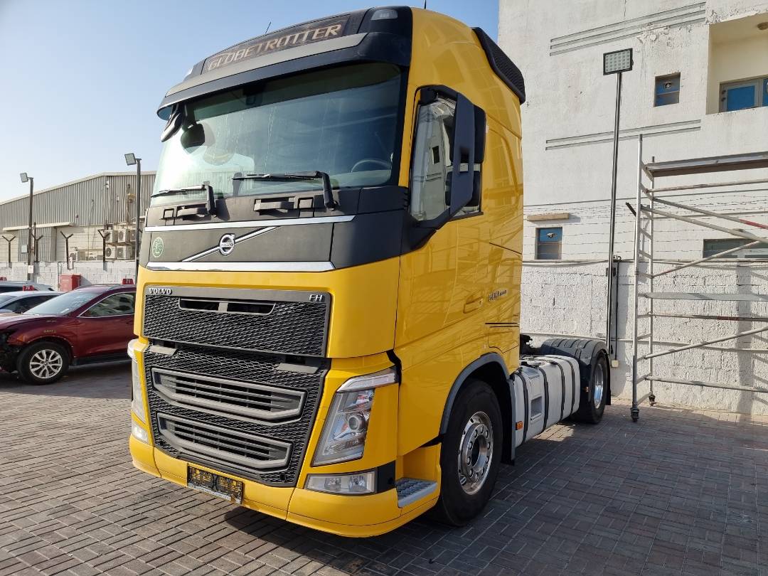 2015 VOLVO FH-Series — 931918 KM — Lot 739927 — Main - Marhaba Auctions Used Cars - Image 3