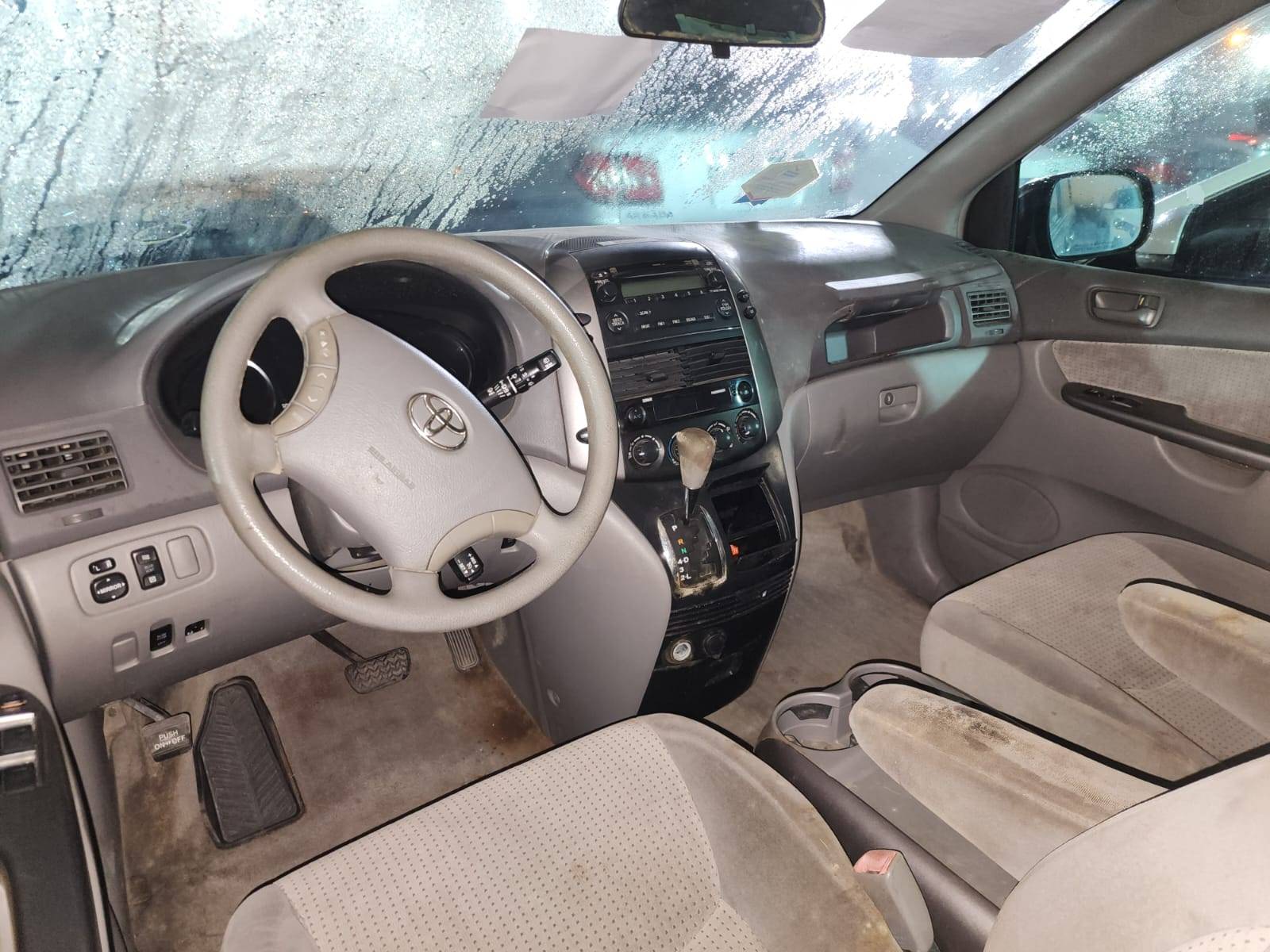 2007 TOYOTA SIENNA — 197315 Miles — Lot 96846765 — Main - Marhaba Auctions Used Cars - Image 10