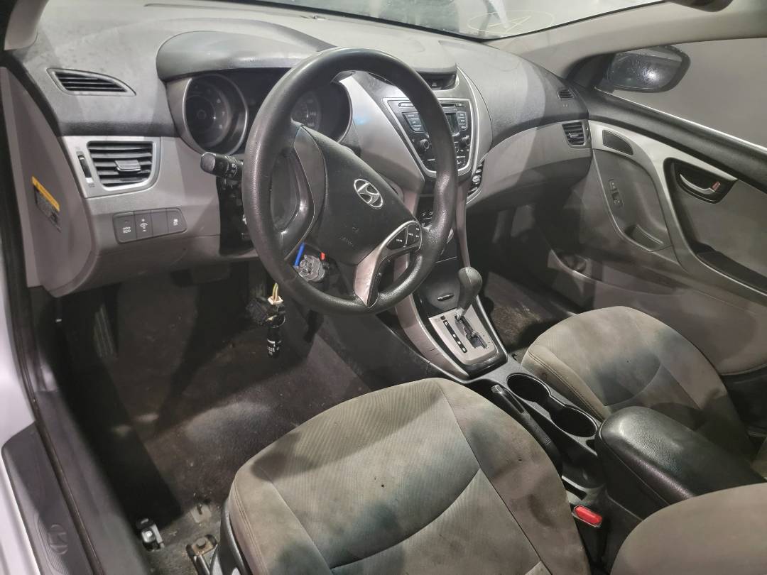 2013 HYUNDAI ELANTRA — 159615 Miles — Lot 68662363 - Marhaba Auctions Used Cars - Image 4