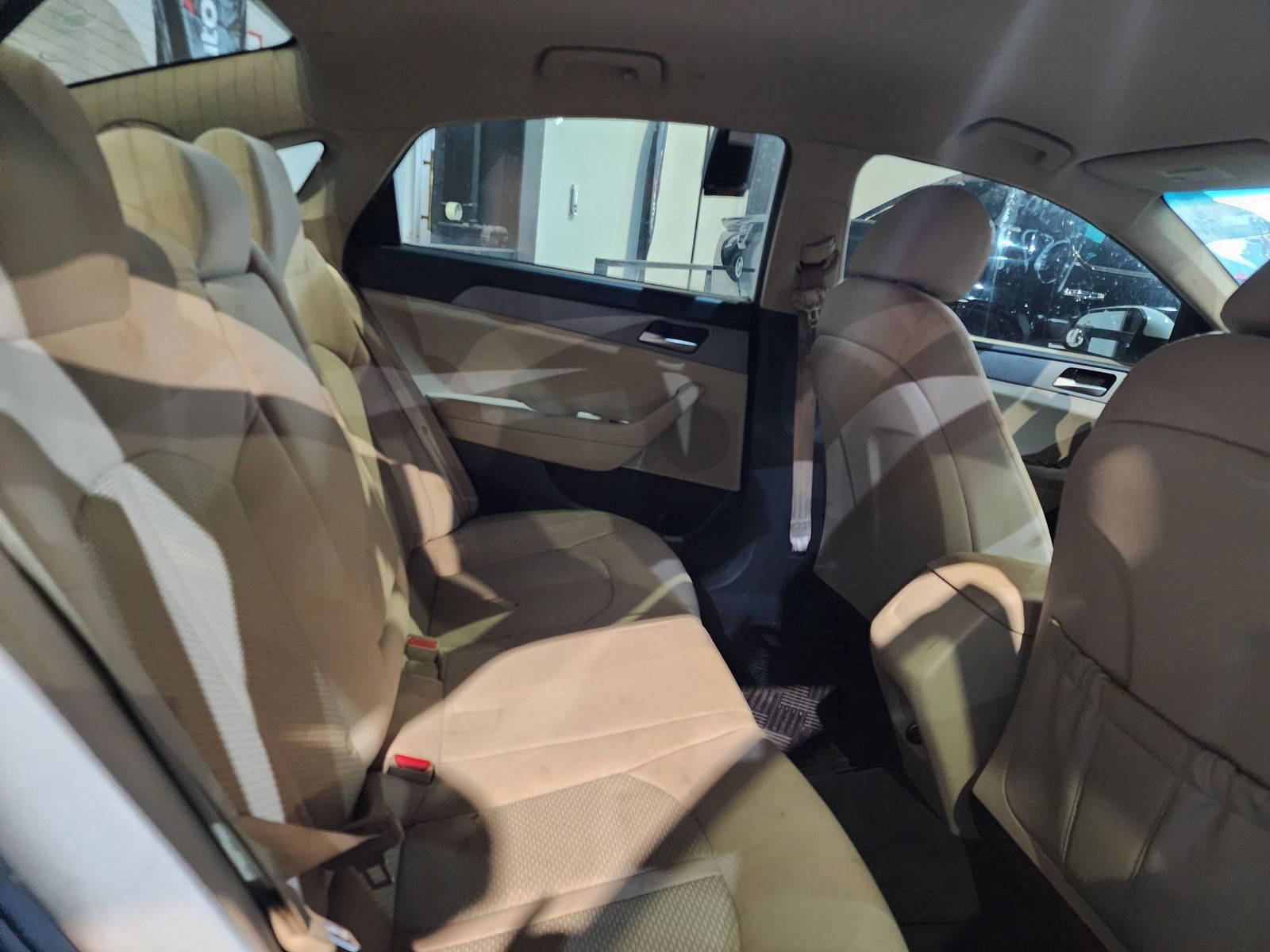 2018 HYUNDAI SONATA — 107707 Miles — Lot 64472024 — Al Quoz - Marhaba Auctions Used Cars - Image 6
