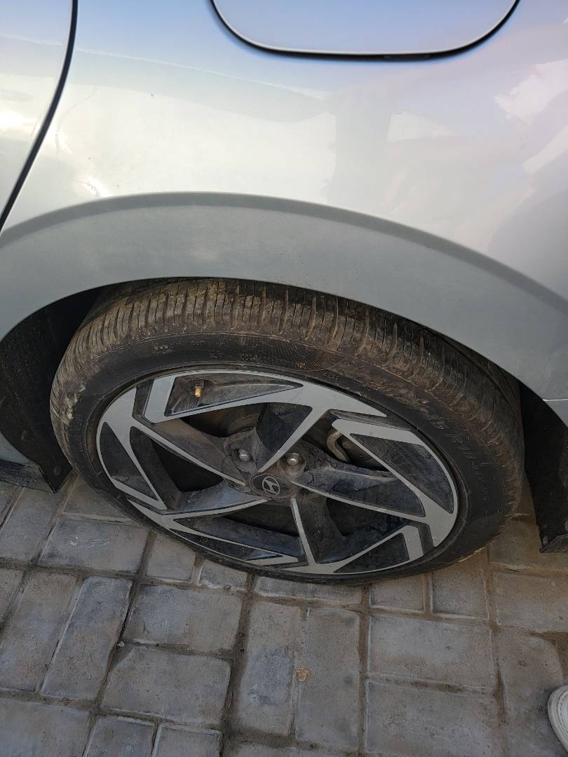 2024 HYUNDAI SONATA — 26663 Miles — Lot 3813384 — Al Surrah - Marhaba Auctions Used Cars - Image 8