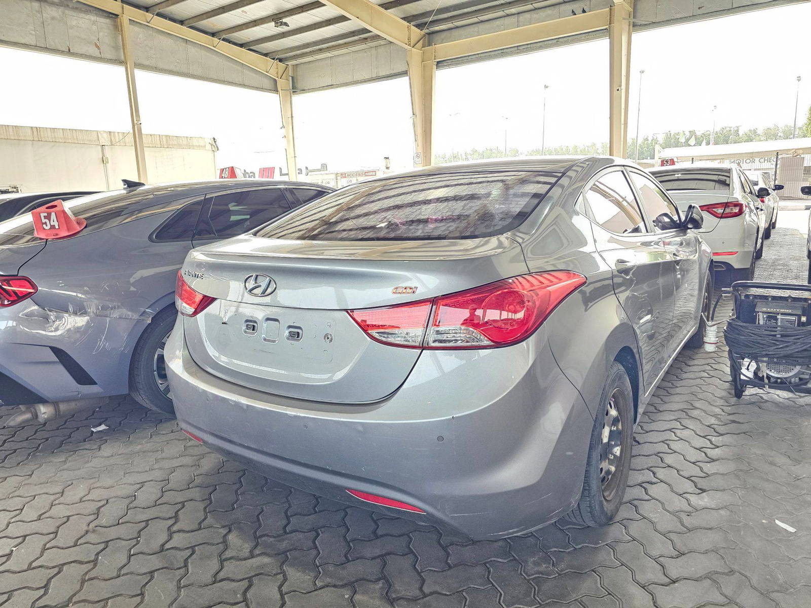 2014 HYUNDAI AVANTE — 230831 KM — Lot 924927 — Souq - Marhaba Auctions Used Cars - Image 3