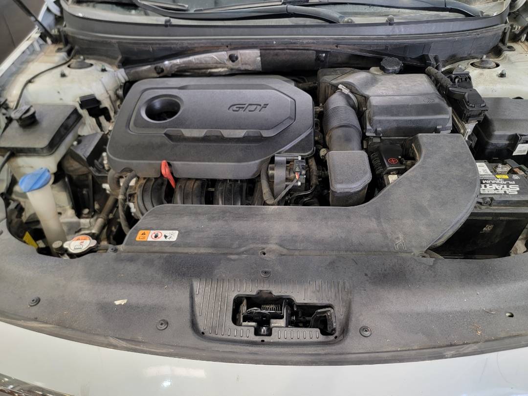 2015 HYUNDAI SONATA — 135110 Miles — Lot 85433074 — Main - Marhaba Auctions Used Cars - Image 12