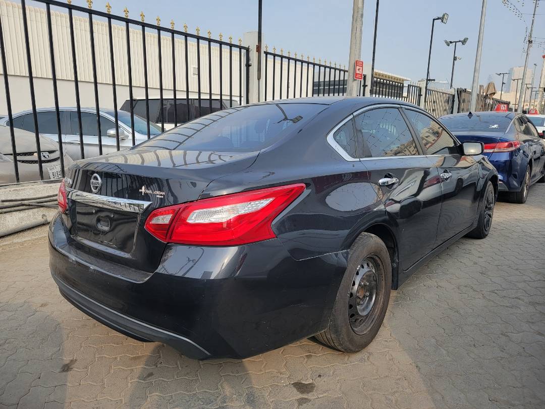 2016 NISSAN ALTIMA — 240219 Miles — Lot 39035553 — Main - Marhaba Auctions Used Cars - Image 3