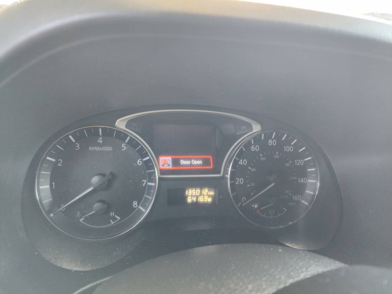 2013 NISSAN PATHFINDER — 135012 Miles — Lot 68202423 - Marhaba Auctions Used Cars - Image 5