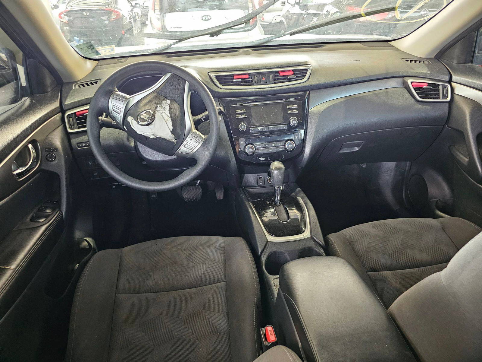 2016 NISSAN ROGUE — 141133 Miles — Lot 86395524 — Souq - Marhaba Auctions Used Cars - Image 7