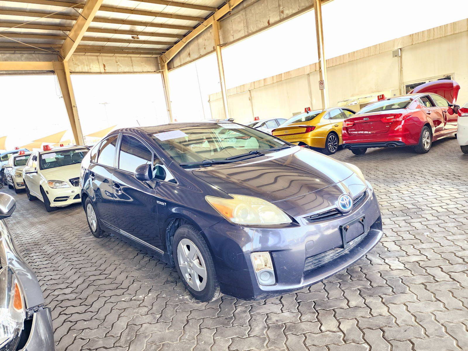 2011 TOYOTA PRIUS — 258301 Miles — Lot 41247075 — Souq - Marhaba Auctions Used Cars - Image 4