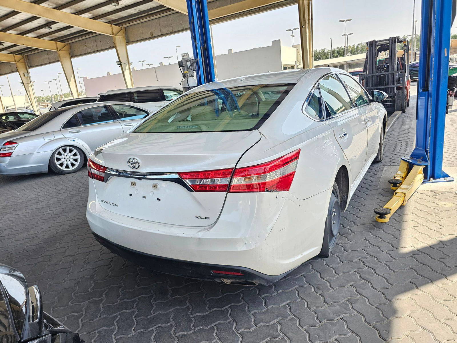 TOYOTA AVALON 2014 - Marhaba Auction Used Cars - Image 10