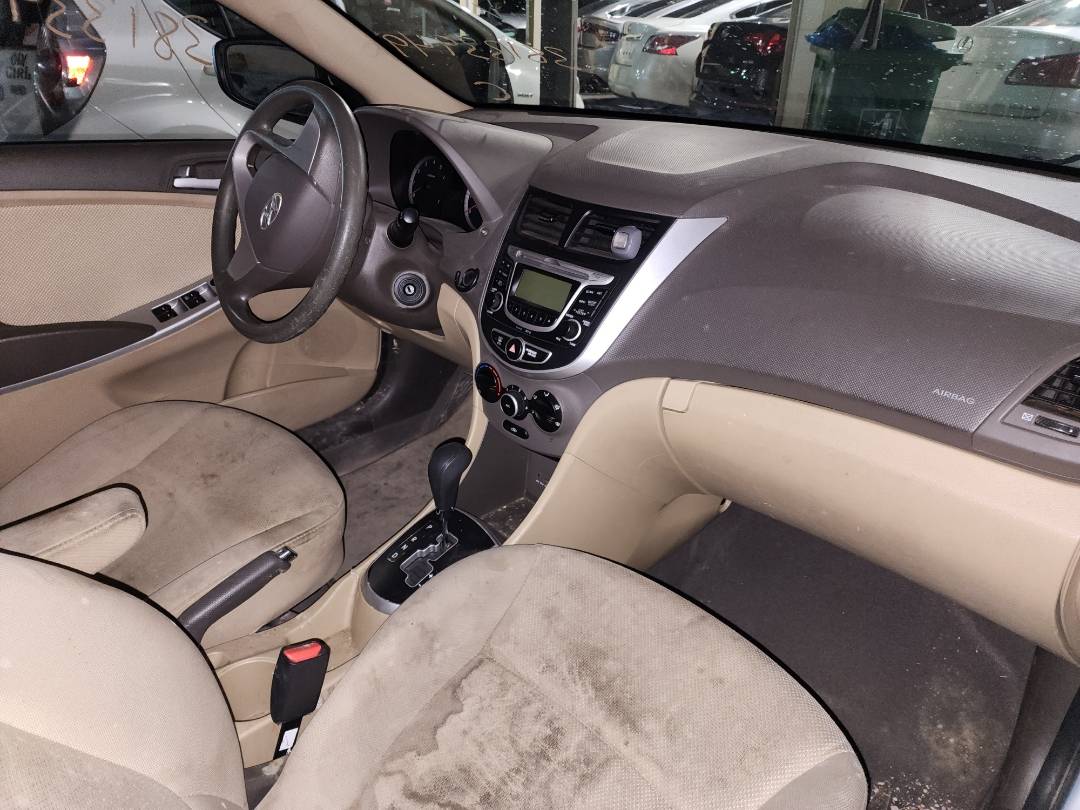 2013 HYUNDAI ACCENT — 166450 Miles — Lot 38133949 - Marhaba Auctions Used Cars - Image 8