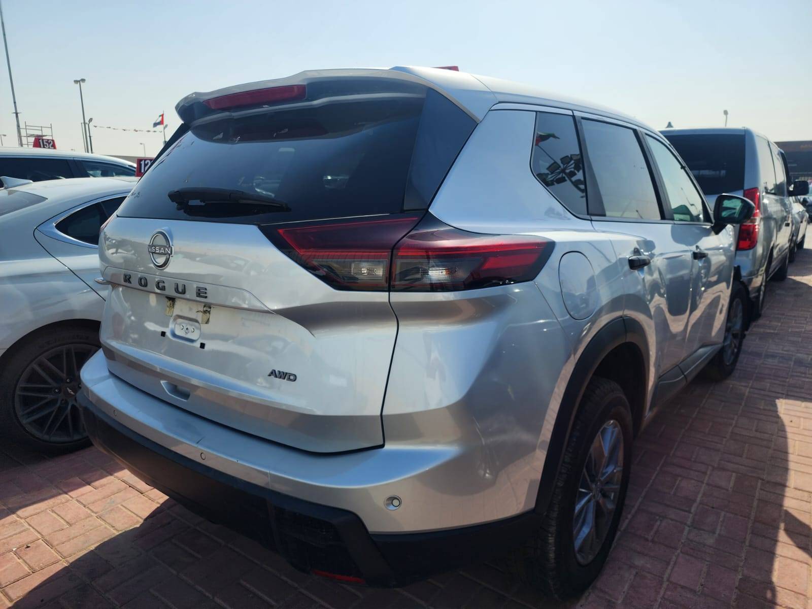 NISSAN ROGUE