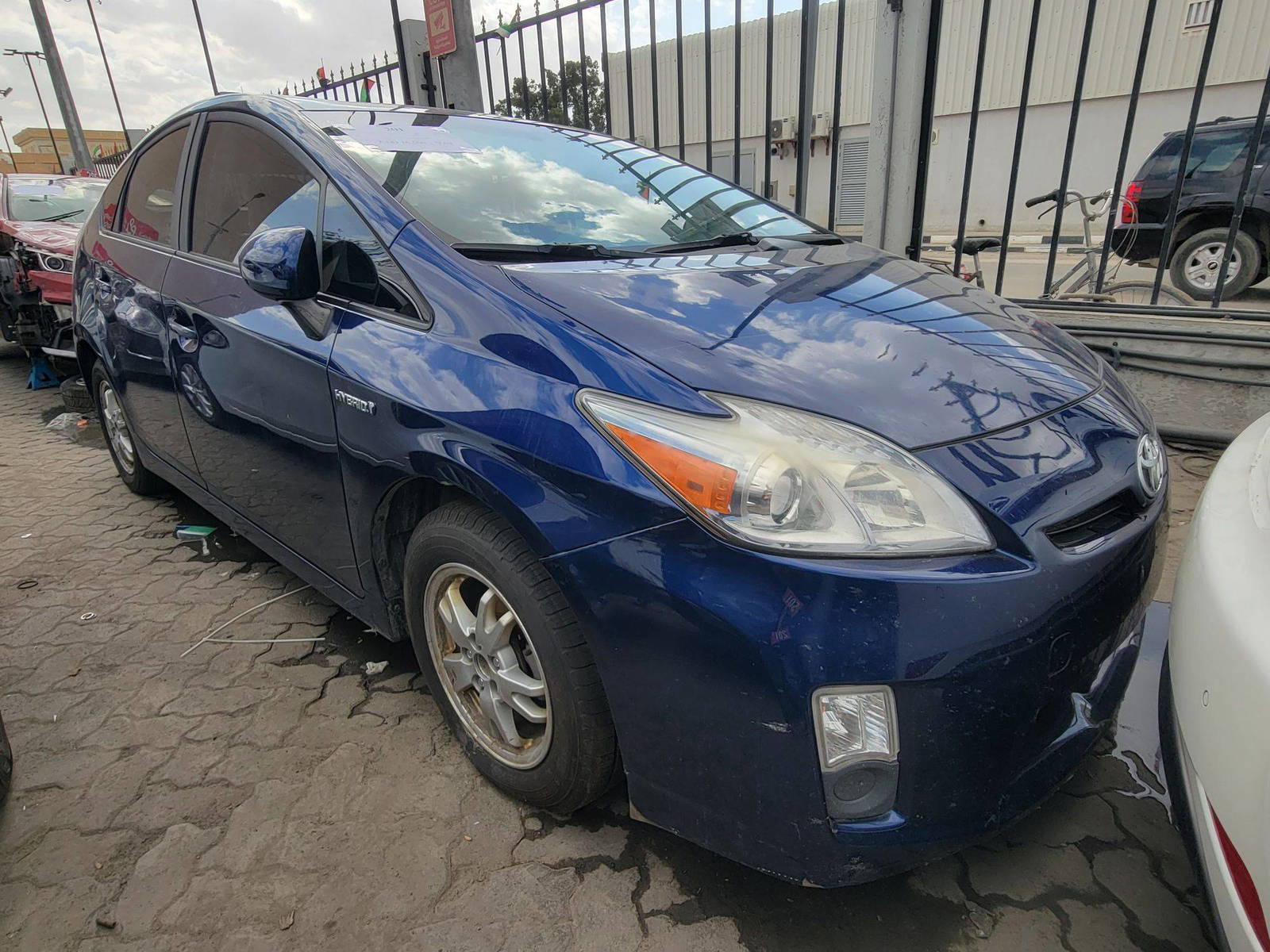 TOYOTA PRIUS 2011 - Marhaba Auction Used Cars - Image 4