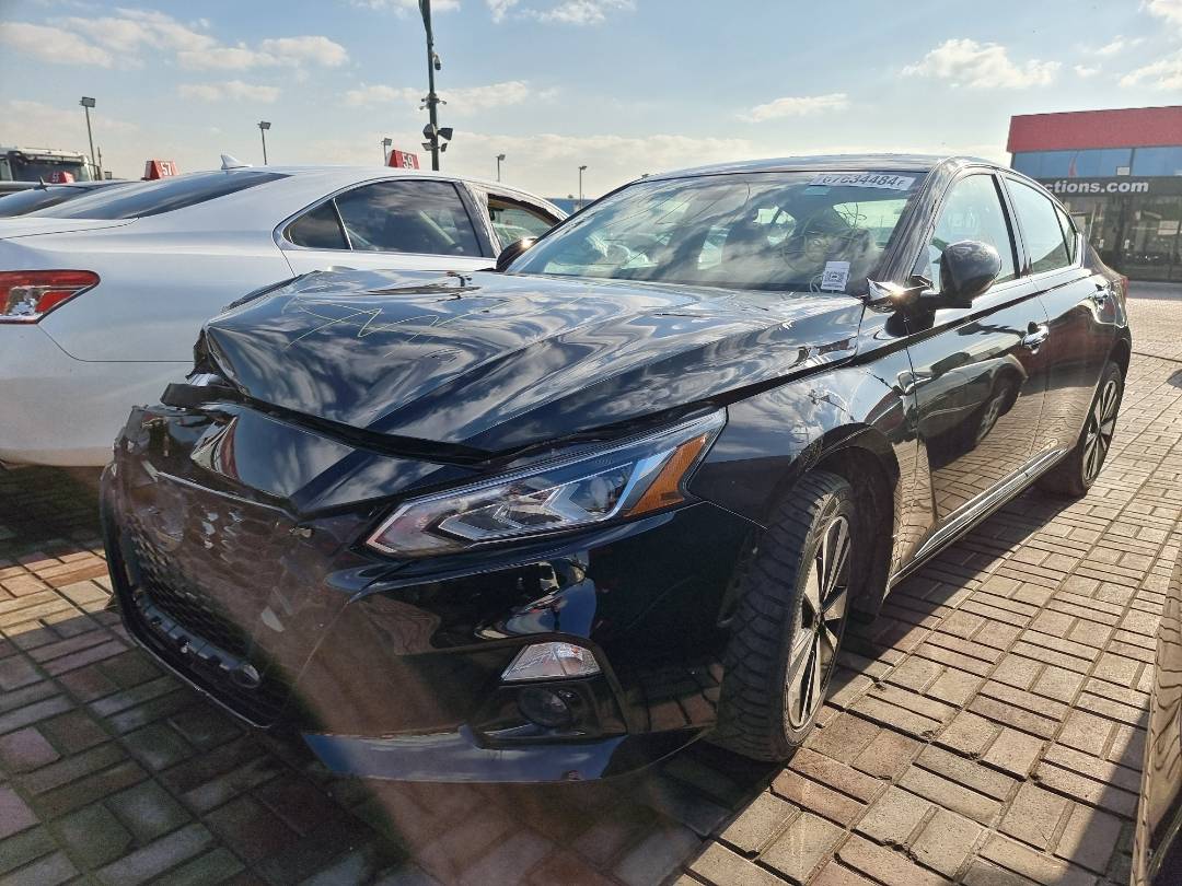 2020 NISSAN ALTIMA — 71624 Miles — Lot 125487 — Main - Marhaba Auctions Used Cars - Image 4