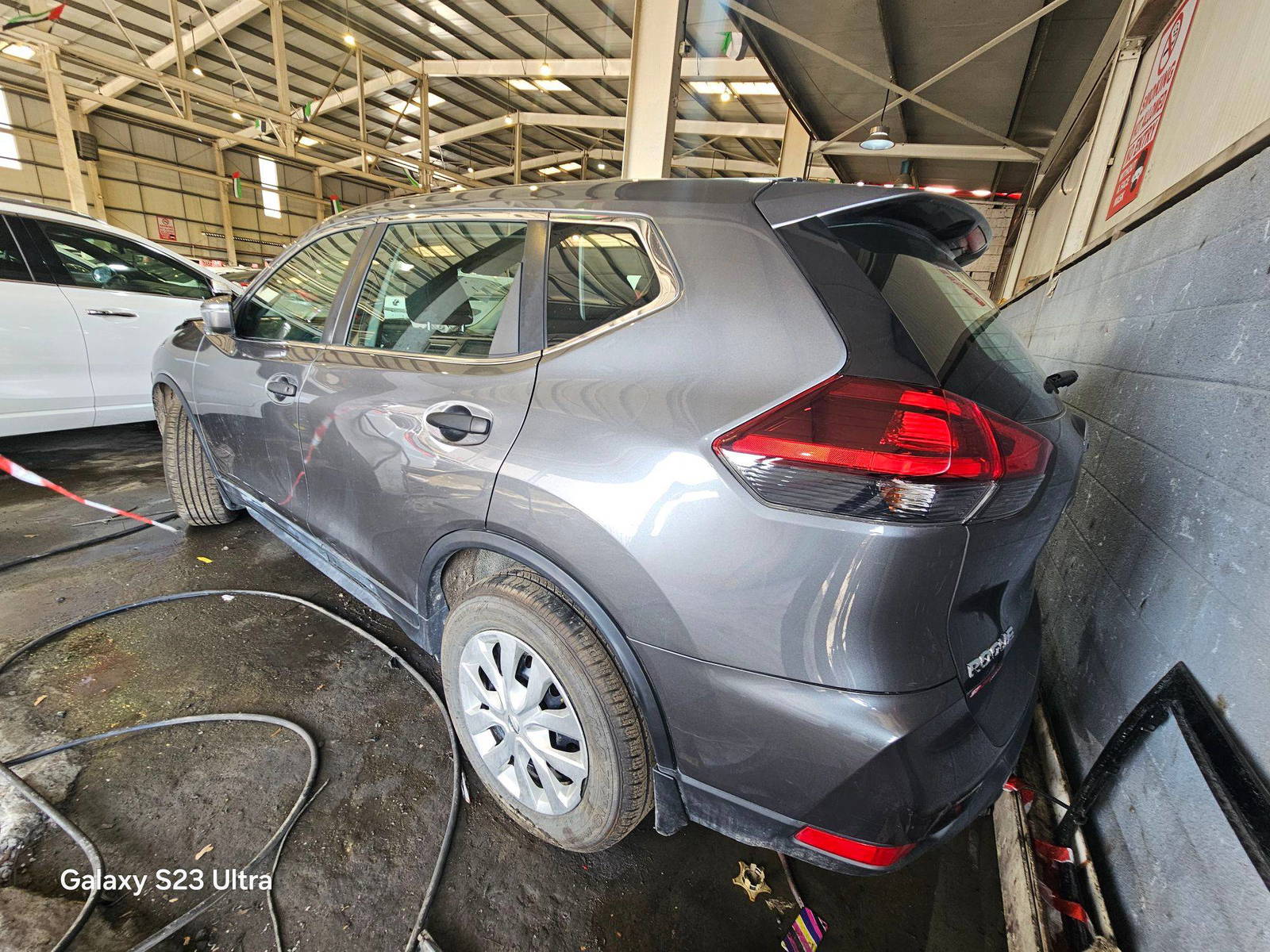 2018 NISSAN ROGUE — 156574 KM — Lot 60442215 — Main - Marhaba Auctions Used Cars - Image 6