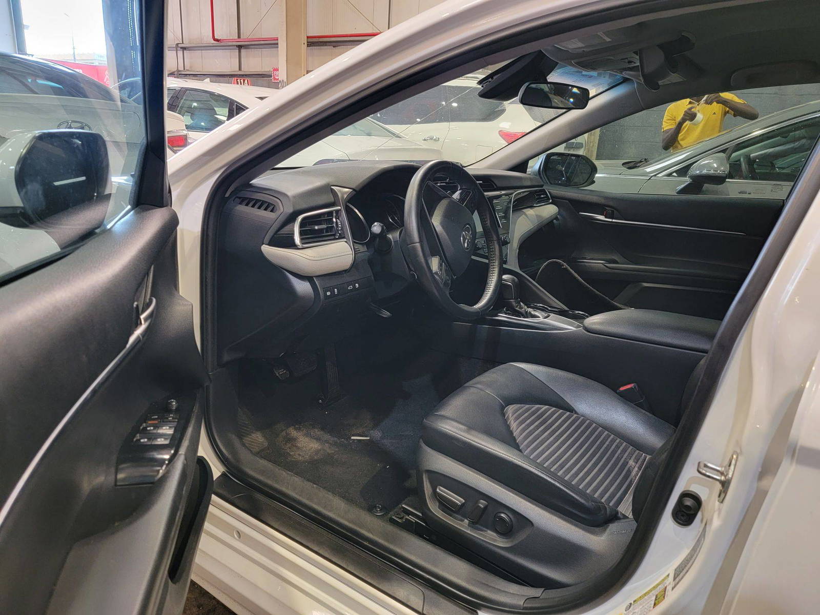 TOYOTA CAMRY 2018 - Marhaba Auction Used Cars - Image 8