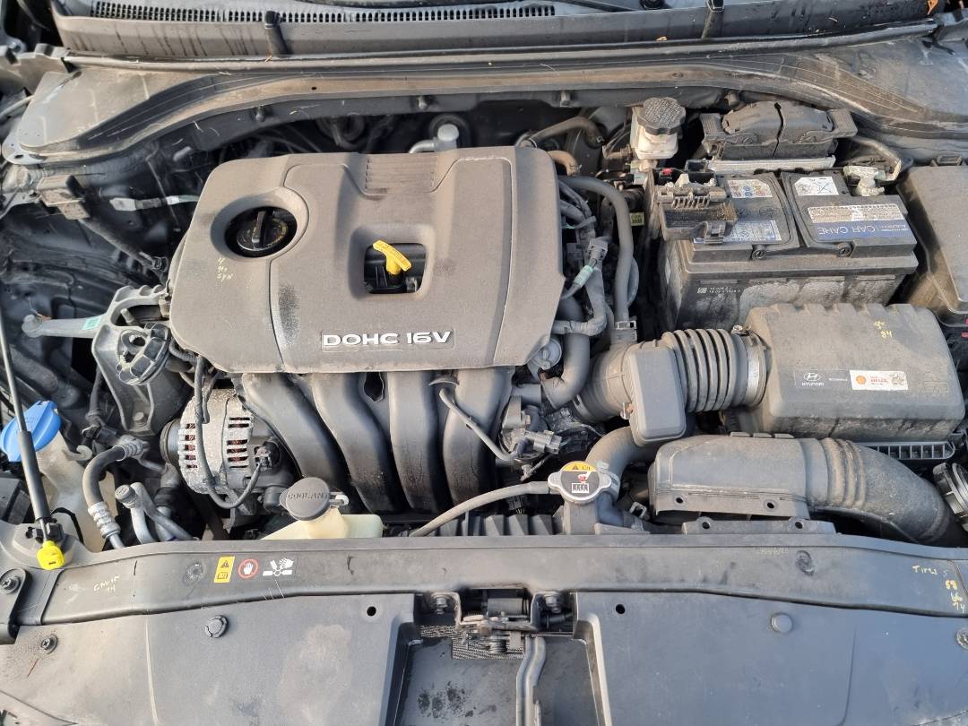 HYUNDAI ELANTRA 2017 - Marhaba Auction Used Cars - Image 11