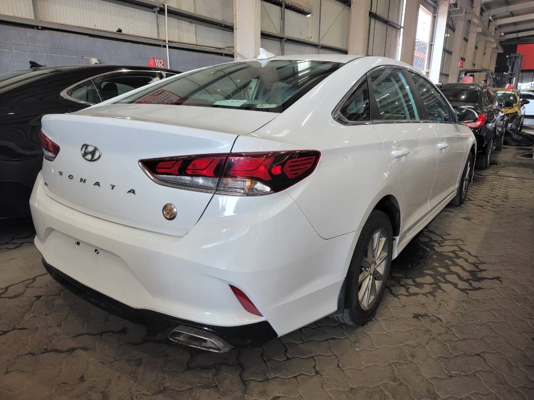 2019 HYUNDAI SONATA — 211237 Miles — Lot 796679 — Main - Marhaba Auctions Used Cars - Image 3