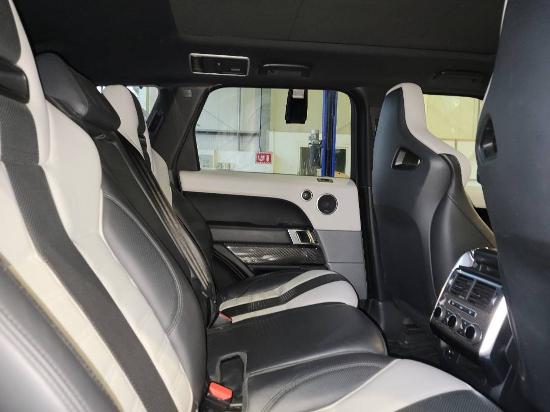 2017 RANG ROVER SPORT — 99099 KM — Lot HA177567 - Marhaba Auctions Used Cars - Image 5