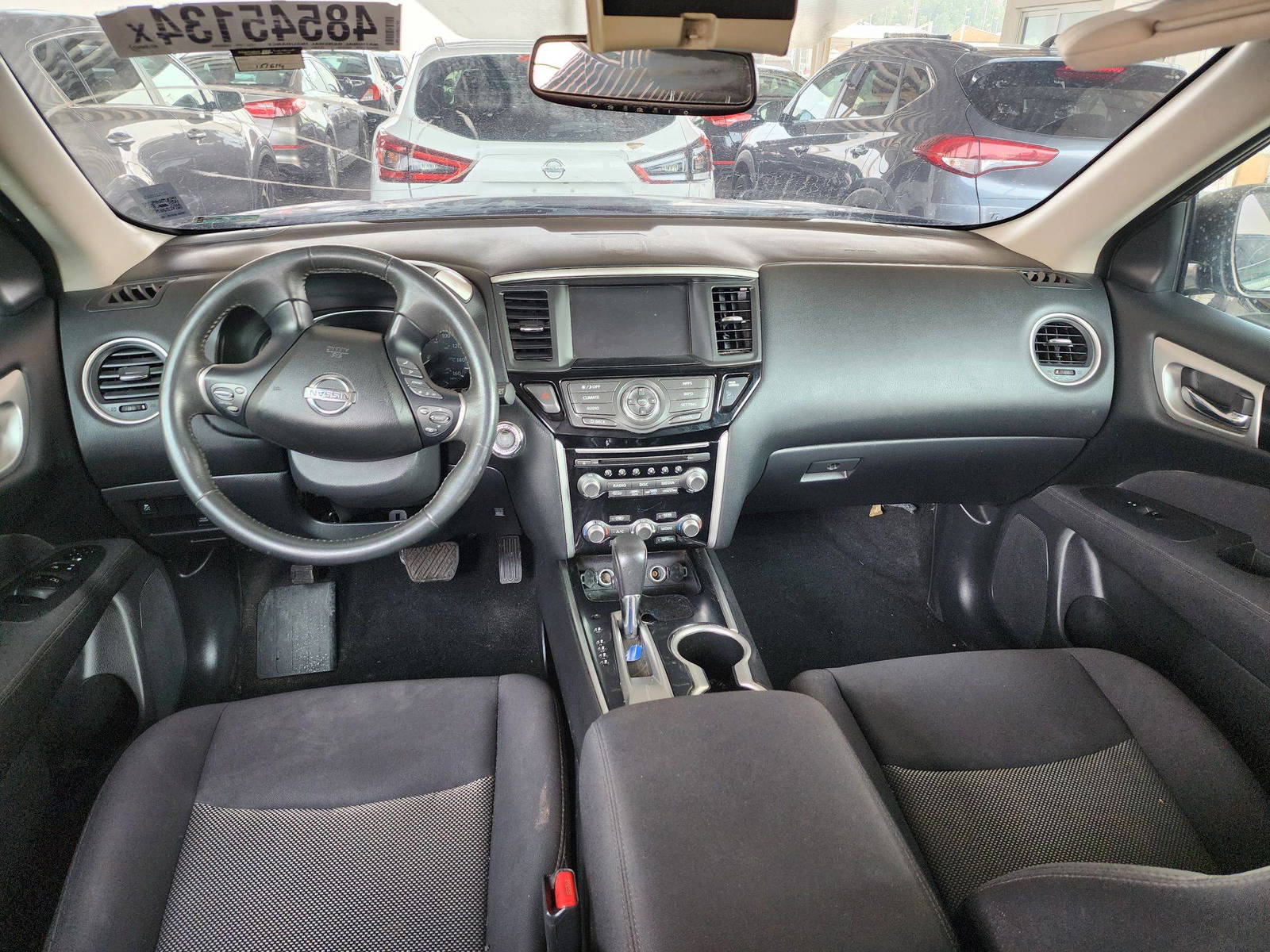 2017 NISSAN PATHFINDER — 151614 Miles — Lot 48545134 — Souq - Marhaba Auctions Used Cars - Image 7
