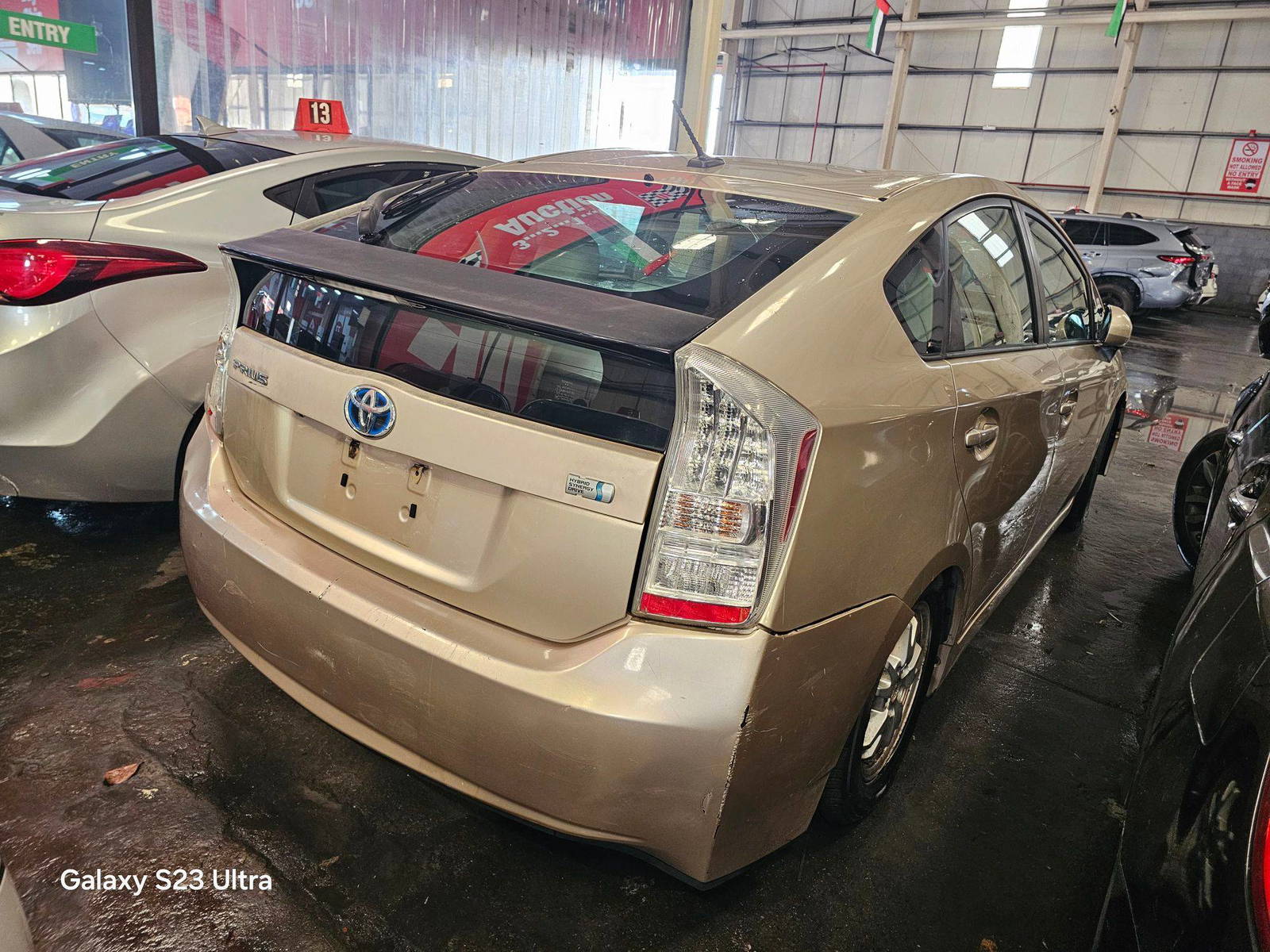 2010 TOYOTA PRIUS — 238686 Miles — Lot 43816769 — Main - Marhaba Auctions Used Cars - Image 6