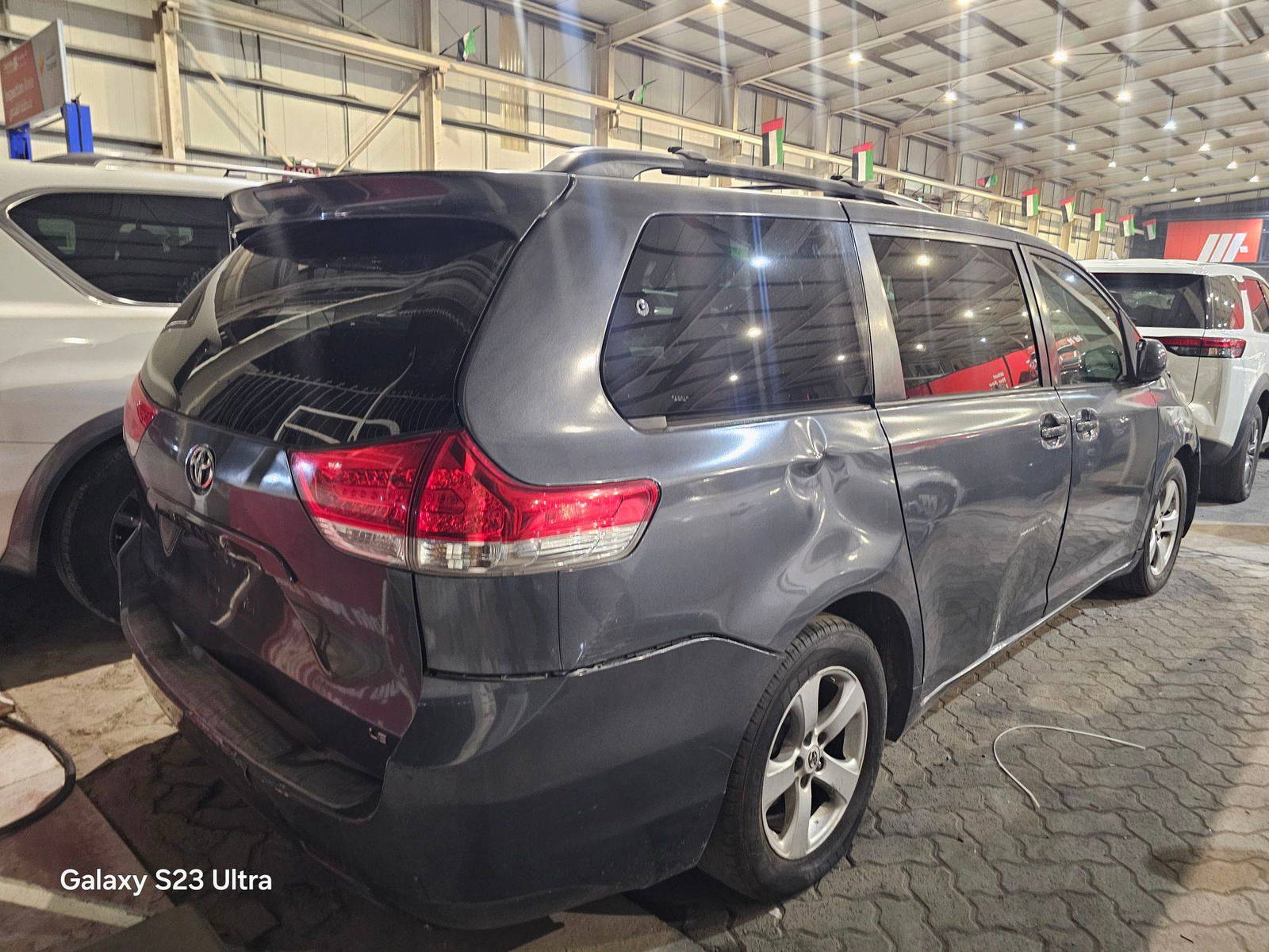 TOYOTA SIENNA 2011 - Marhaba Auction Used Cars - Image 5