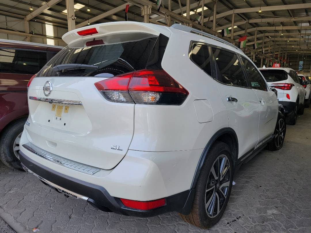 2018 NISSAN ROGUE — 60413 Miles — Lot W459965 — Main - Marhaba Auctions Used Cars - Image 3