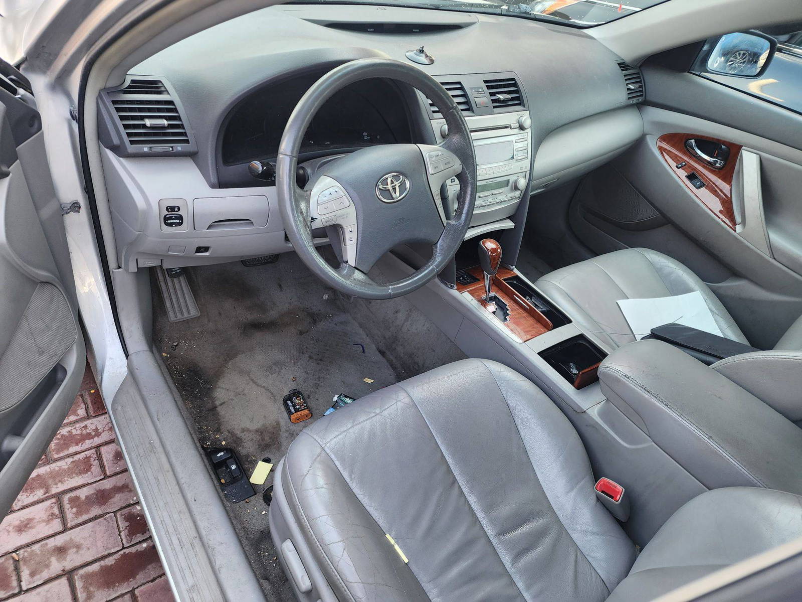 2011 TOYOTA CAMRY — 209703 Miles — Lot 37900566 - Marhaba Auctions Used Cars - Image 9
