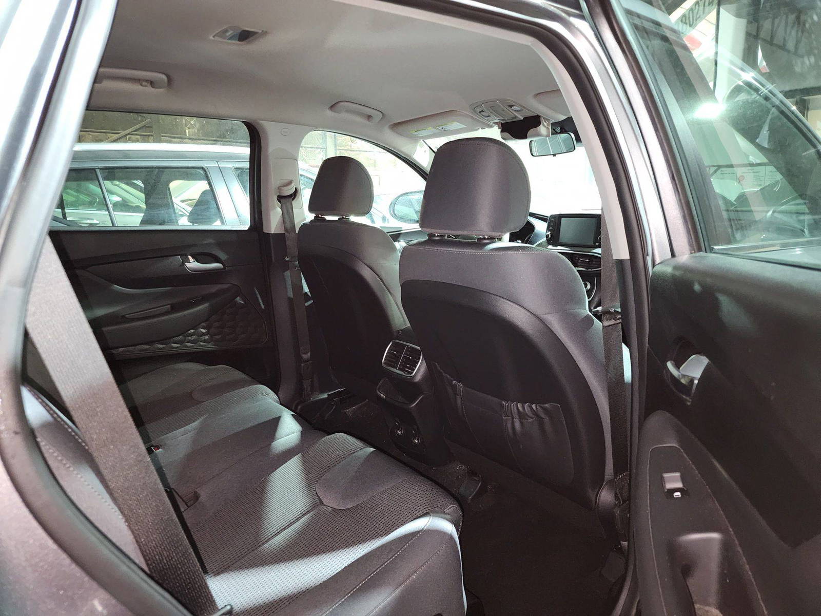 HYUNDAI SANTA FE 2019 - Marhaba Auction Used Cars - Image 7