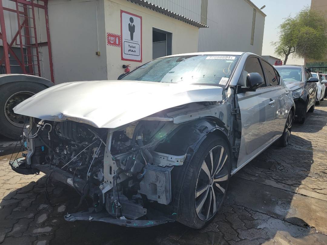 2020 NISSAN ALTIMA — 162757 Miles — Lot 37666694 - Marhaba Auctions Used Cars - Image 8