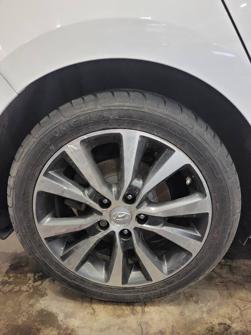 2018 HYUNDAI ELANTRA GT — 89439 Miles — Lot U023096 — Main - Marhaba Auctions Used Cars - Image 4