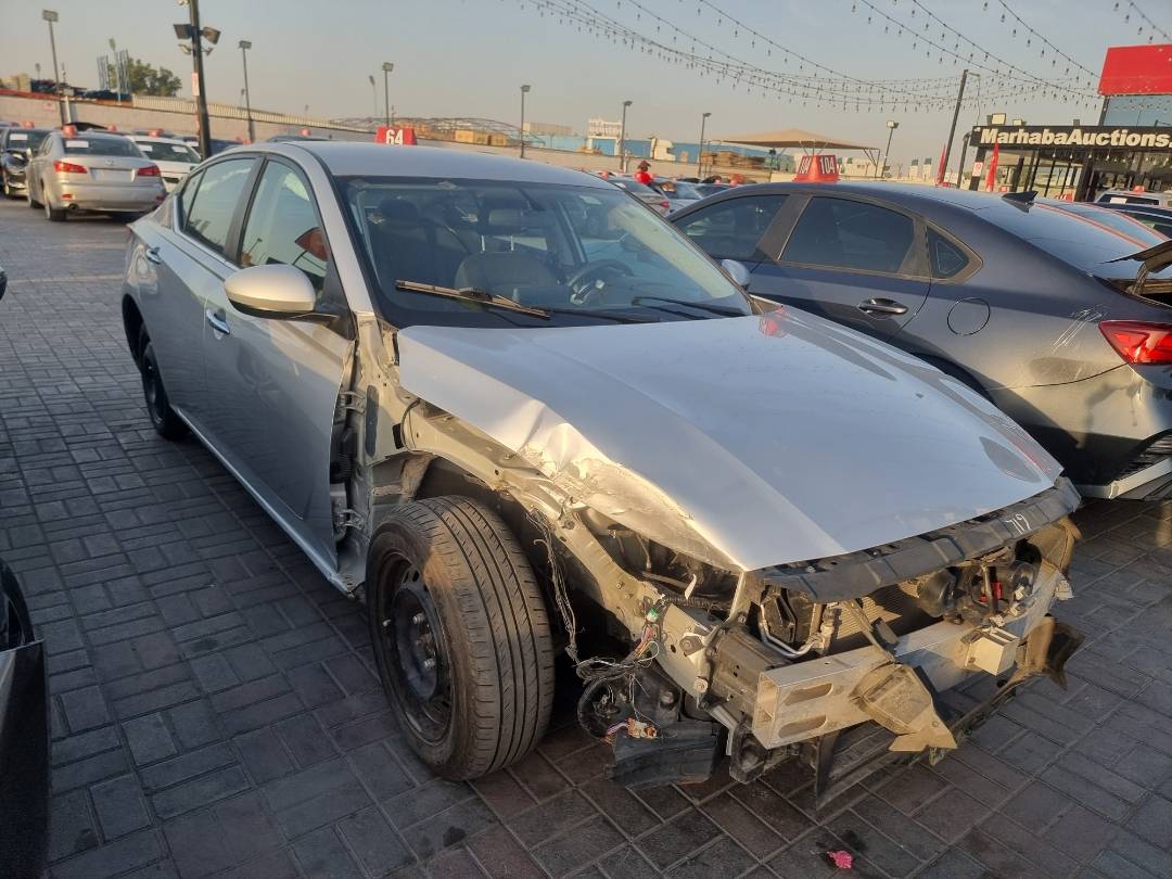 2020 NISSAN ALTIMA — 105305 Miles — Lot 250442 — Souq - Marhaba Auctions Used Cars - Image 15