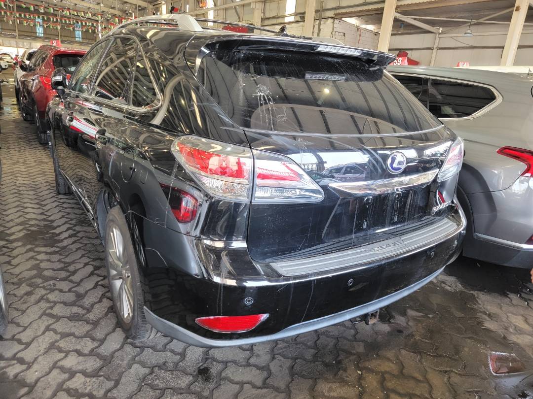 2013 LEXUS RX 450H — 98726 Miles — Lot 2D2054001 — Main - Marhaba Auctions Used Cars - Image 4