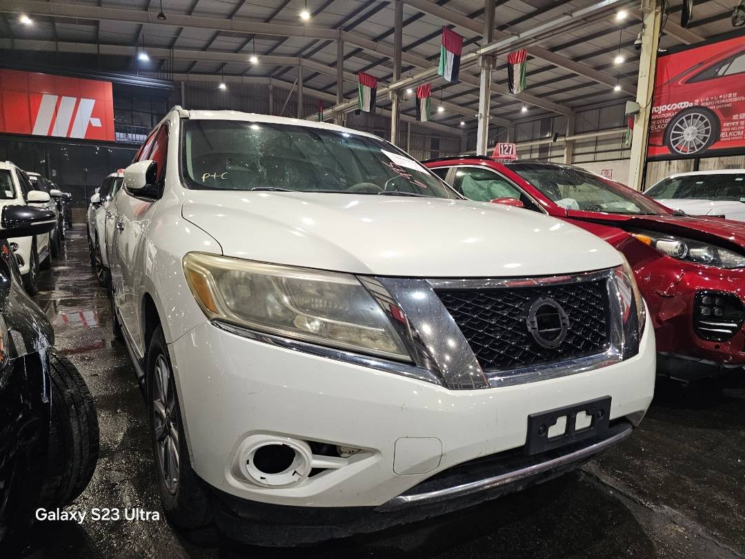 2013 NISSAN PATHFINDER — 182609 Miles — Lot 1DC613241 — Main - Marhaba Auctions Used Cars - Image 4