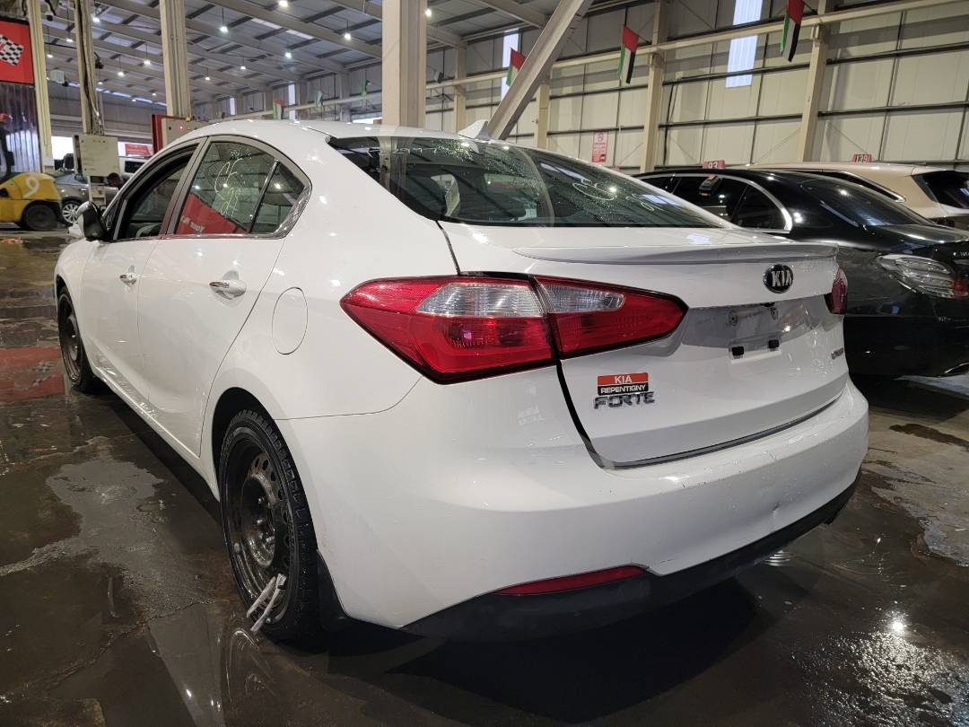 2016 KIA FORTE — 189978 KM — Lot 12299739 — Main - Marhaba Auctions Used Cars - Image 5